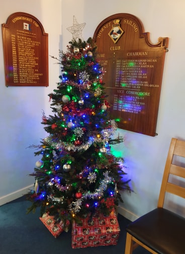 Hornet Services SC (@hornetsc) on Twitter photo Christmas Lunches <a href="/HornetSC/">Hornet Services SC</a> today! Feeling festive, carol's playing and delicious smells wafting from the galley! #Christmas Christmas Lunches <a href="/HornetSC/">Hornet Services SC</a> today! Feeling festive, carol's playing and delicious smells wafting from the galley! #Christmas
