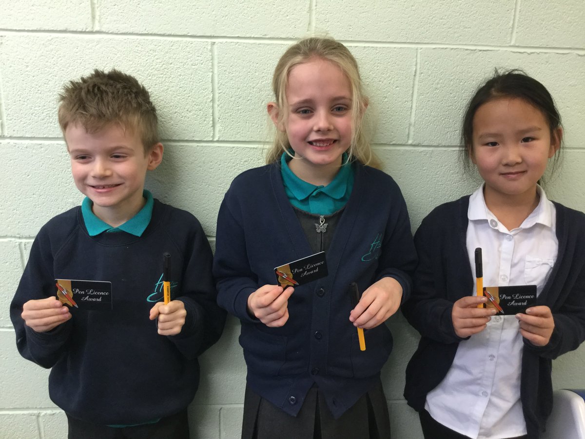 HalfwayJunior's tweet photo. Pen licences have also made their way down to Y3 this morning. What wonderful writing! ⭐️🖊️👍 https://t.co/PwvzGsF1Nx