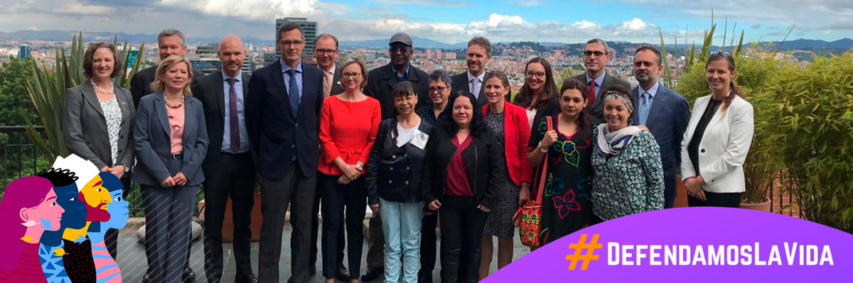 Muy feliz #DiaDeLosDerechosHumanos Reconocemos la importante labor de las y los defensores de #DerechosHumanos con frecuencia en condiciones adversas y grandes costos personales. Nuestro llamado a que se creen las condiciones q les permitan trabajar en seguridad #DefendamosLaVida