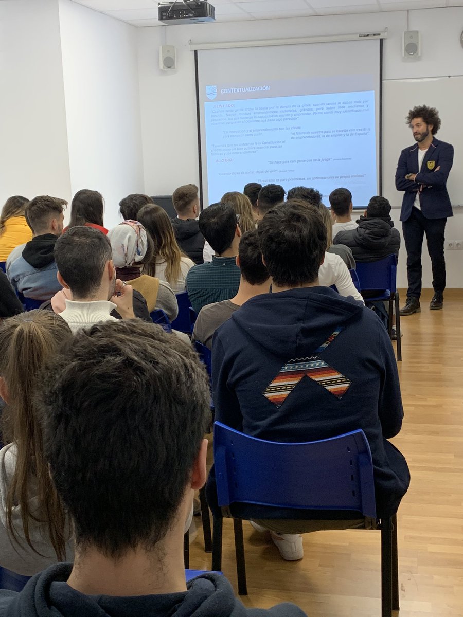 Davante MEDAC (@davante_medac) on Twitter photo Estamos tomando nota de la masterclass ‘Manual de supervivencia para #emprender en #España’ de nuestro presidente <a href="/PacoAvilaRomero/">Francisco Ávila</a> para nuestros alumnos de Marketing, Comercio y Prótesis Dental👌💙
#OrgulloFP #TerritorioMedac #FormaciónProfesional #SangreAzul Estamos tomando nota de la masterclass ‘Manual de supervivencia para #emprender en #España’ de nuestro presidente <a href="/PacoAvilaRomero/">Francisco Ávila</a> para nuestros alumnos de Marketing, Comercio y Prótesis Dental👌💙
#OrgulloFP #TerritorioMedac #FormaciónProfesional #SangreAzul