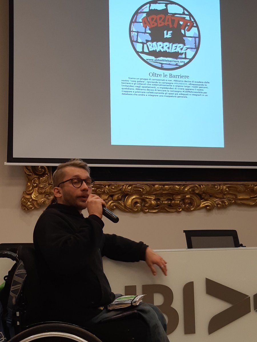 sonoMaristella's tweet photo. Com'è possibile che non si possa prendere un treno di notte se sei su una carrozzina #trenitalia ?
#abbattilebarriere con Andrej e i "carrozzati" al #d4social https://t.co/c3nCkqQbps