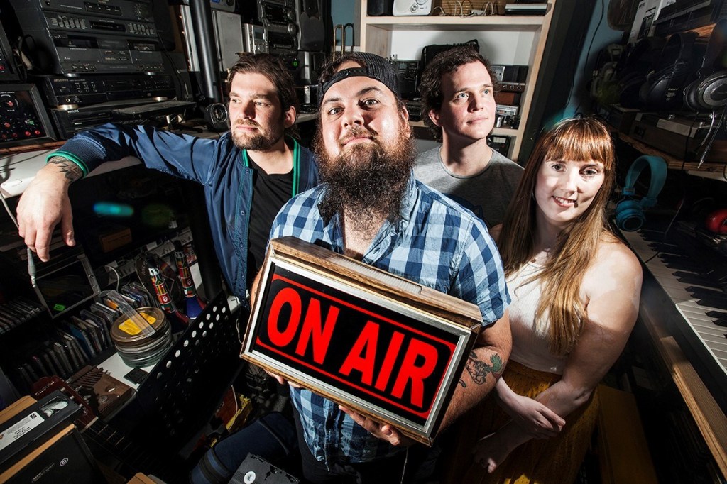 New Video from The Shabs – “We’ve All Been There” audioinferno.com/2019/12/10/new…