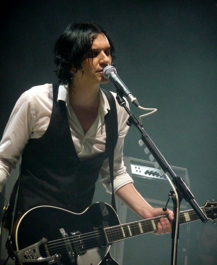 Happy Birthday to BRIAN MOLKO
Today 47 years old   