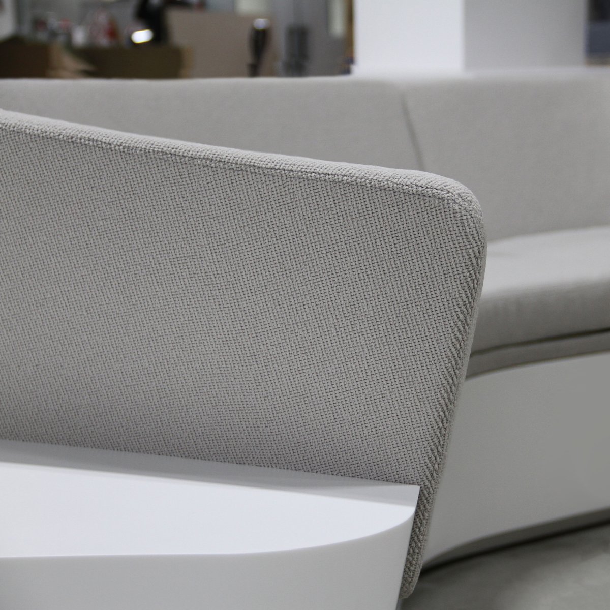 Detail shot of our hand-crafted Mono Seating in the workshop. Every element of this seating range is a true reflection of the high quality workmanship, unstinting attention to detail and artisan production. 

isomi.com/products/mono-…
#officefurniture #modularfurniture #artisanship