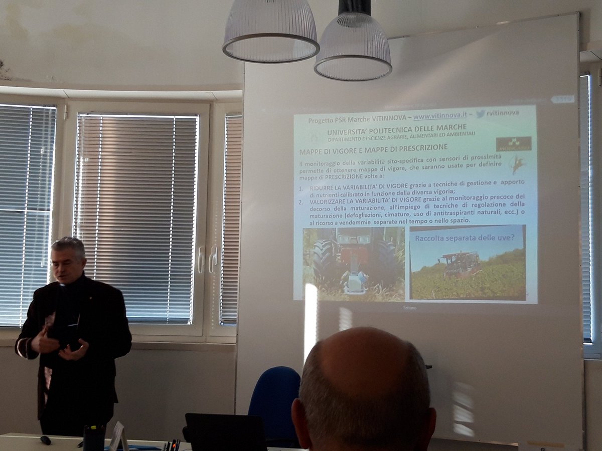 rvitinnova's tweet photo. #GiulianoDignazi presenta il #progetto #PSR #Vitinnova all'incontro sui #GO in ambito #vitivinicolo di #Marche, #EmiliaRomagna e #Veneto a #Tebano https://t.co/xmB0hgDhyI