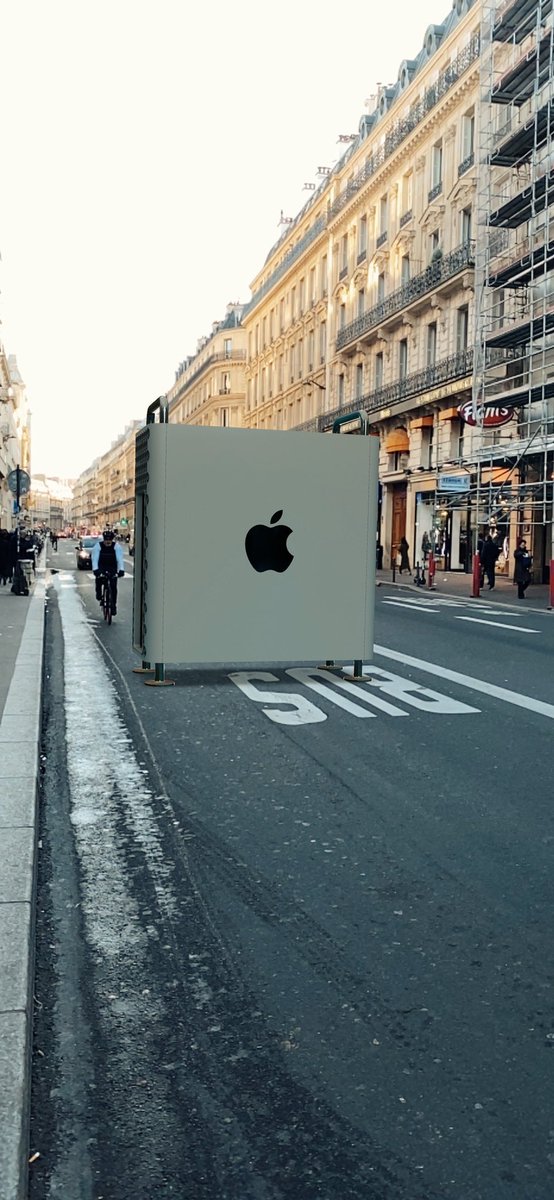 MacProGoneWild tweet media