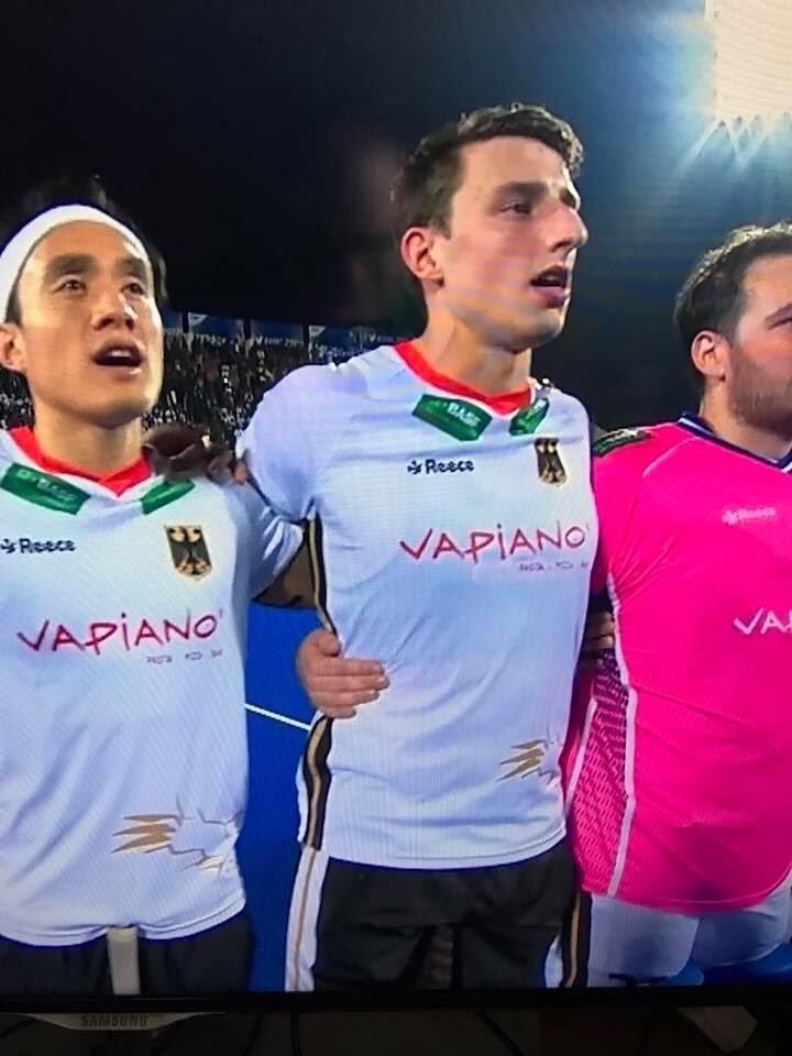 TheTopoftheD's tweet image. Happy Mark Appel day! Never forget! #goalkeepersunion 

youtu.be/UXfkIRRsYXM?t=…