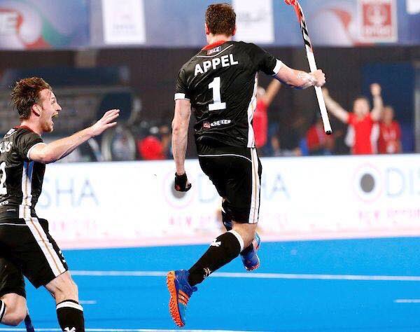 TheTopoftheD's tweet image. Happy Mark Appel day! Never forget! #goalkeepersunion 

youtu.be/UXfkIRRsYXM?t=…