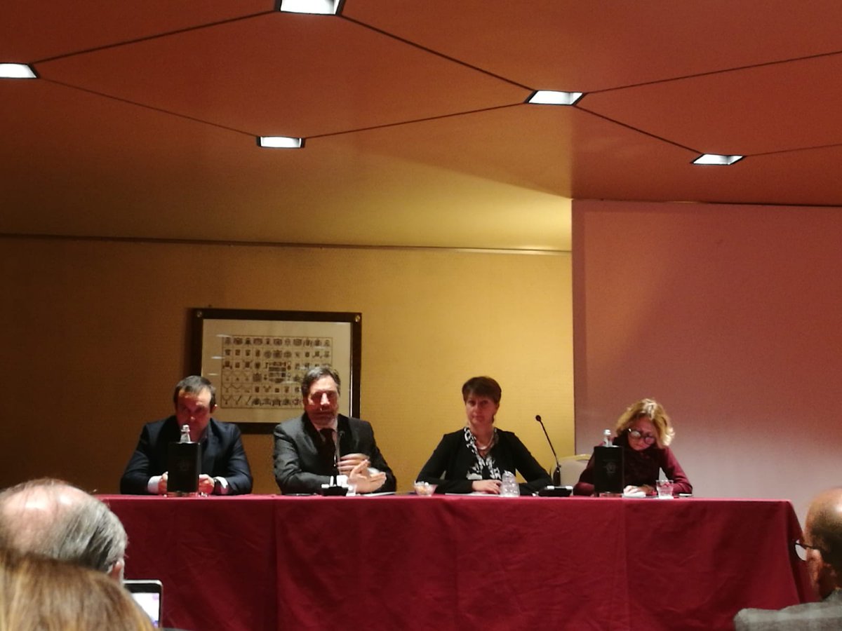 ConfcoopLavoro's tweet photo. Si parla di #innovazione #artbonus #scuole #promozionecultura e tanti spazi di collaborazioni comuni nel corso della riunione congiunta dei Consigli Nazionali di Confcooperative Lavoro e Servizi e @ConfcoopCultura
#NETCOOP ottimo strumento per conoscere e conoscersi. https://t.co/KrPgxmwjof