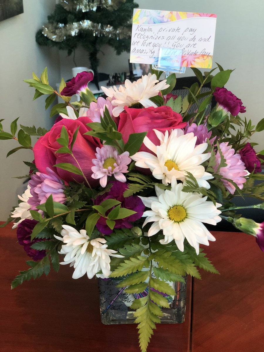 Thank you to our pay department for my flowers 💕🌸
