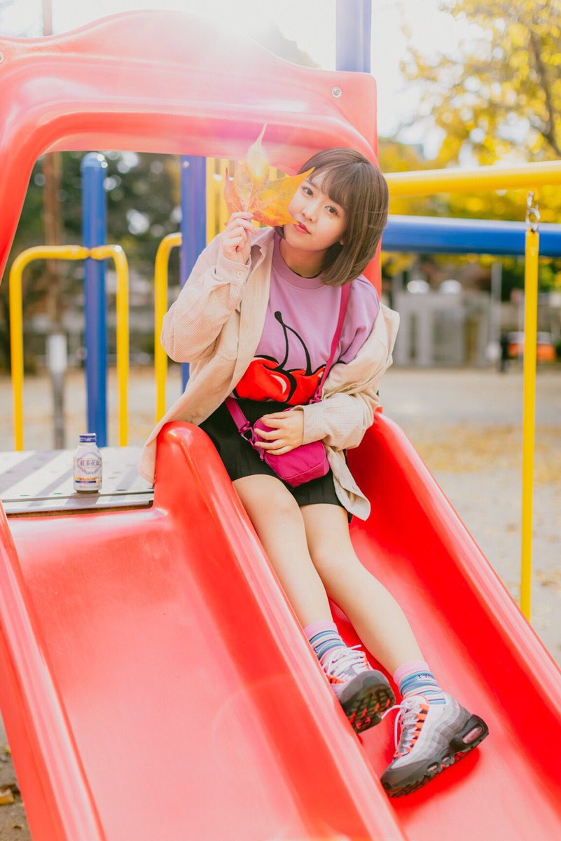 naata_3_9's tweet photo. 4枚揃いました😃

今の季節は光が優しいですね

#ポートレート
#被写体募集
#モデル募集
#愛知
#名古屋 https://t.co/9p7KFP4S2h