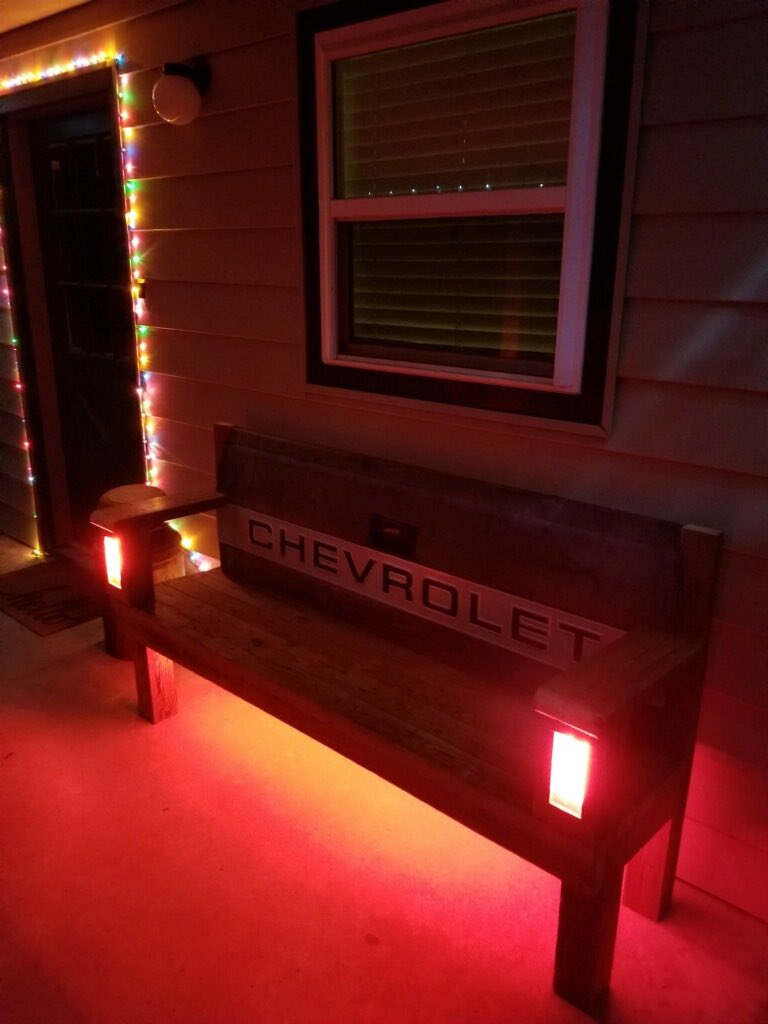 TailgatingChall's tweet photo. Like our new tailgating bench?
#tailgating #tailgatebench https://t.co/bv337xtZws