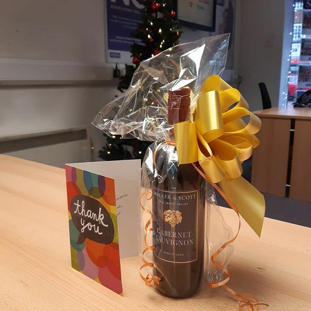 StepsEstates's tweet image. Thank you to Leslie Ella Jamie and Julie of the Collier Row Community Group. This is for the commitment and continued support of the Collier Row Community and for services to Collier Row events including the Collier Row Xmas Lights Switch On