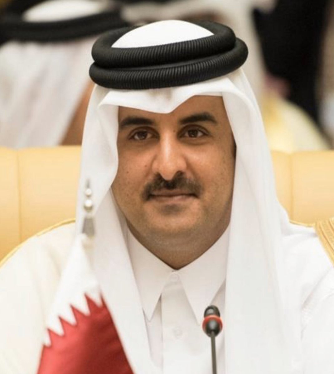 ahmadalsulaiti's tweet photo. لا حضورك كحضورهم 
ولا غيابك .. كغيابهم
الحمدلله الذي أشغلهم بك 
ولم يشغلك .. بهم https://t.co/24FM6AOZSL