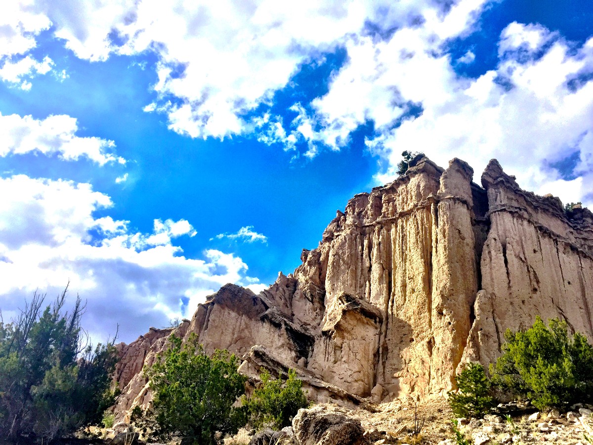 Be #changedbytravel on our women-only glamping trip, Women Who Rise. Taos, New Mexico June 11th-14th 🏜🧘‍♀️⛺️ Request a brochure 👉pravassa.com/womenrise