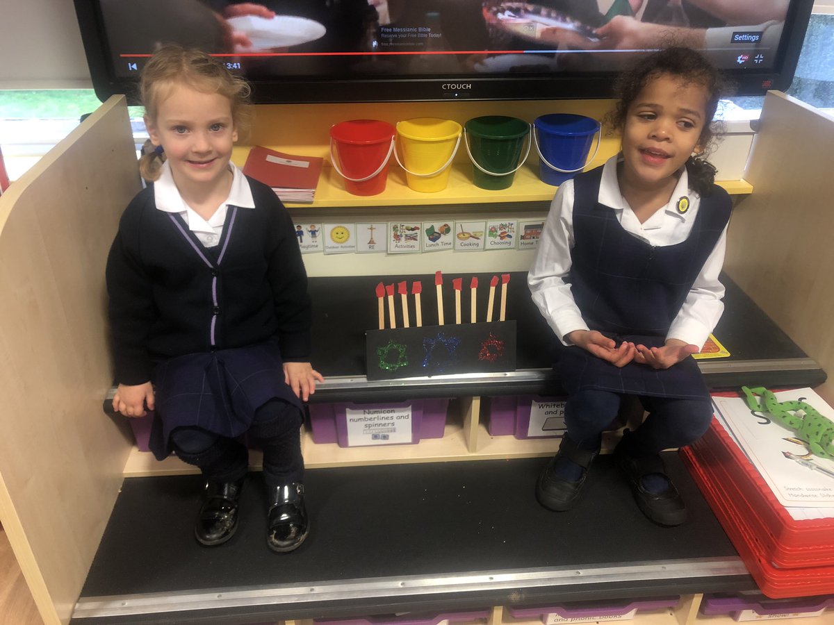 RMSCadogan's tweet photo. Today Reception girls learnt about the Jewish festival of Hanukkah 🕎 and made their own Hannukkiahs #workingindependtly #WorldReligions #lotsofglitter https://t.co/KVZ1Ljkszd