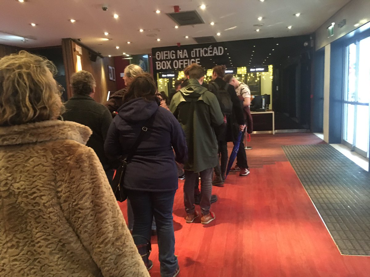meanderingtripe's tweet photo. Is there a queue for the #FreeFirstPreview of #AVeryOldManWithEnormousWings?

Oh yes there is!

(at Christmas I assume everything is a panto. I have never seen a panto) https://t.co/rT6YRufr2m