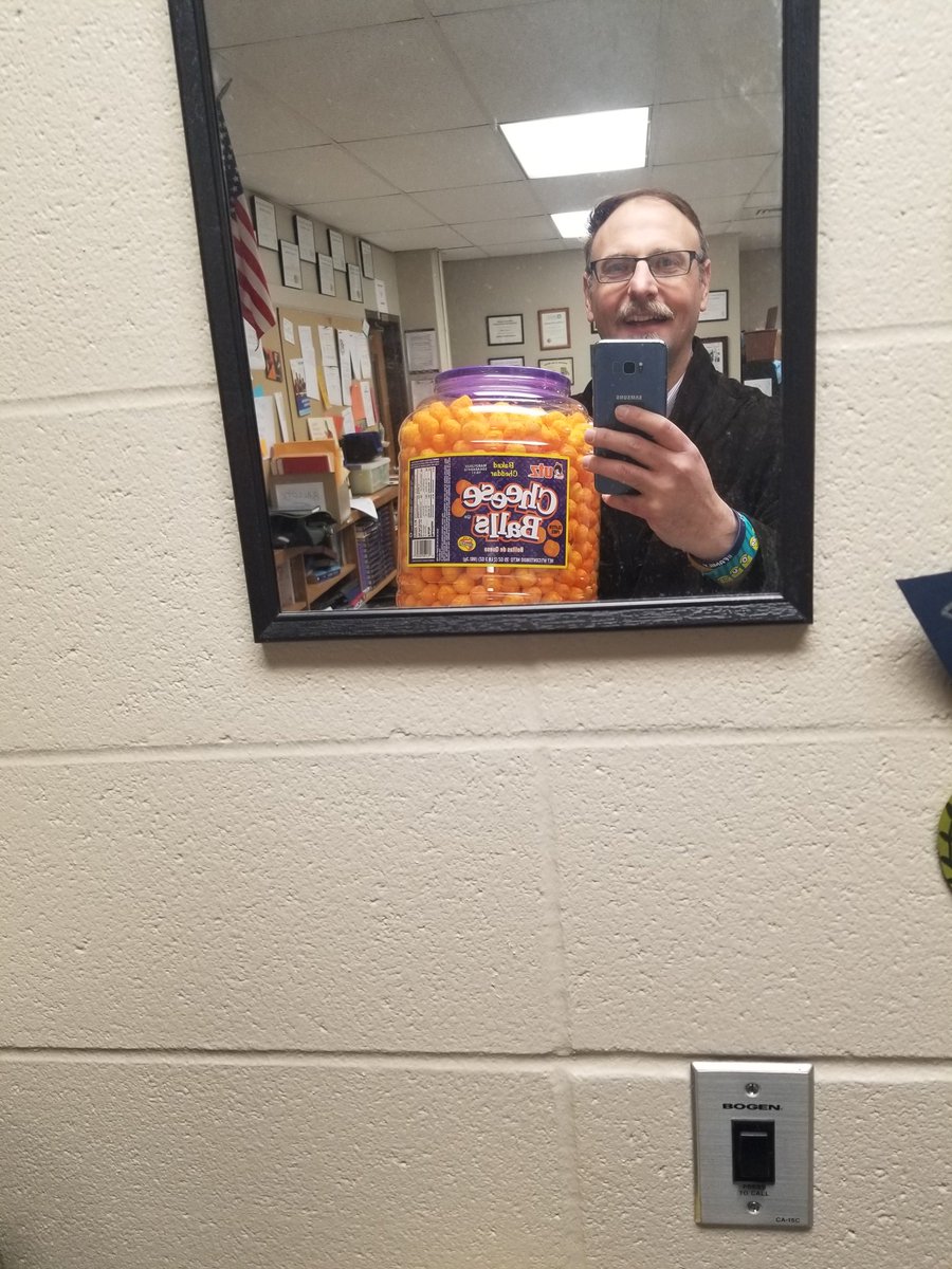 Travis Lamb tweet media