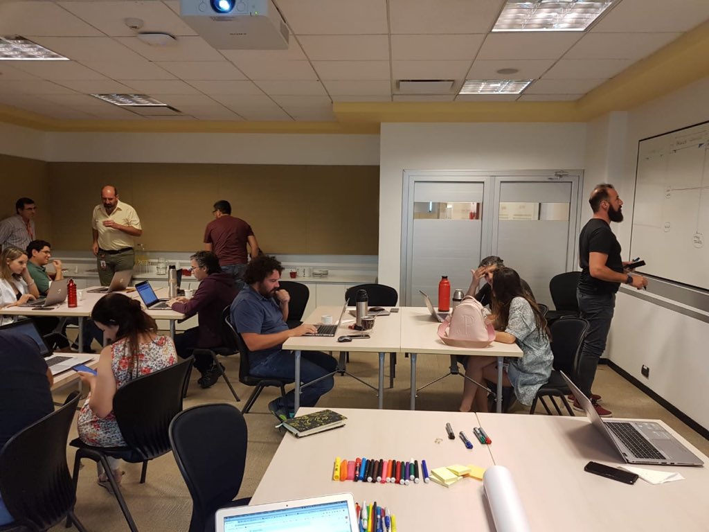 d_vops's tweet photo. Ayer con el equipo de @McAfeeArg 
Enfocándonos en el cambio cultural, realizamos un One Day Backlog para ayudarlos a priorizas las acciones de transformación ágil y lean que deberán abordar!
Les compartimos algunas imágenes!  #DevOps  #transformación  #agilidad #lean #dvops https://t.co/kkLMsncIVD