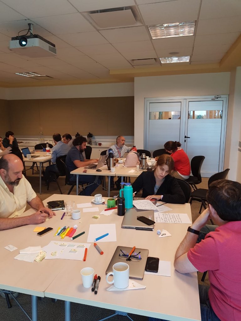 d_vops's tweet photo. Ayer con el equipo de @McAfeeArg 
Enfocándonos en el cambio cultural, realizamos un One Day Backlog para ayudarlos a priorizas las acciones de transformación ágil y lean que deberán abordar!
Les compartimos algunas imágenes!  #DevOps  #transformación  #agilidad #lean #dvops https://t.co/kkLMsncIVD