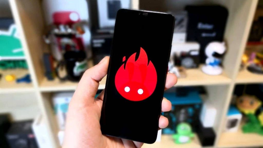 Gizchina's tweet photo. Antutu: top 10 most powerful Android smartphones for November 2019 #Android #TopAndroidPhones #Antutu https://t.co/KzQBCzztrZ https://t.co/QgQGZgwXS4