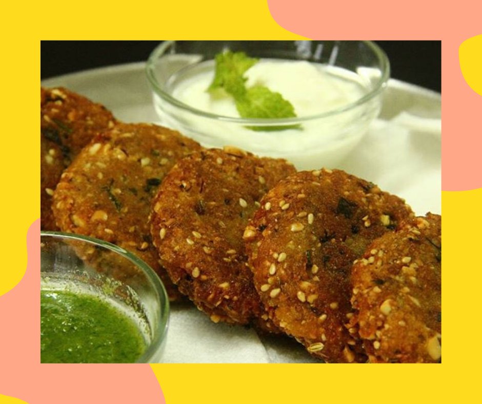 Today make Crispy and super delicious Falahari Aloo Tikki. These fried dumplings of water chestnut flour, spices and potatoes make great food during fast.

bit.ly/tikkirecepie

#kalpskitchen #vegrecipes #Easytomake