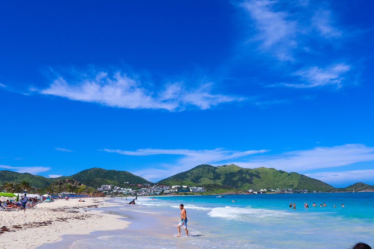 WanderingWilby's tweet photo. Orient Bay in @stmaarten is one of my favs!
~
#regalprincess #travel #wanderlust #sea #adventure #explore #oceanliner #cruiselife #vacationmode #oceanlife #cruise #ocean #beachlife #cruiseship #oceanside #islandlife #vacation #island #cruiser #youtubers #beach #wanderingwilby https://t.co/QJVGqjlSFc