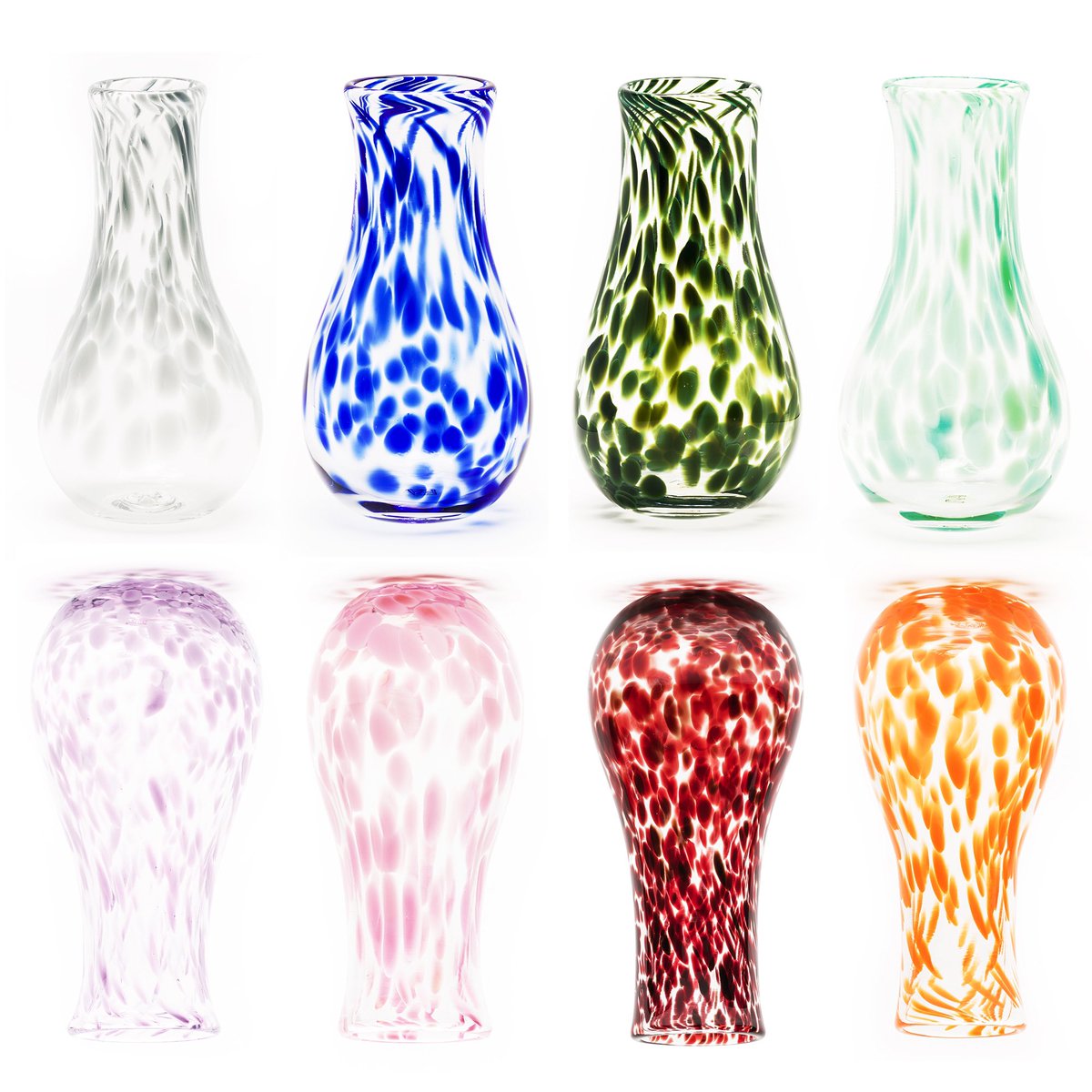 Bud vases. 8 colors. Now available on Moda Operandi ❤️🧡💛💚💙💜