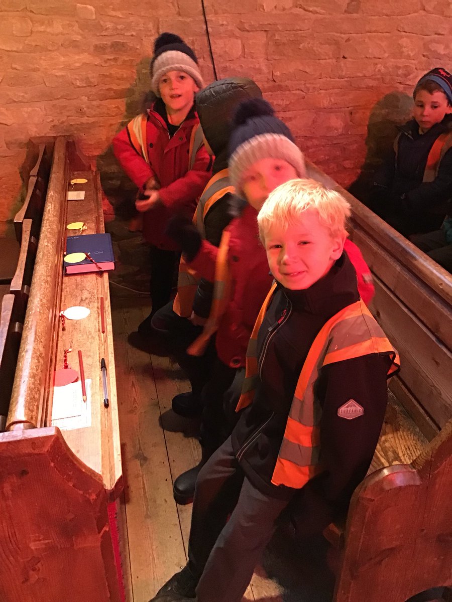 SparrowsMPS's tweet photo. We visited our local church this morning and learnt about The Christmas Story. https://t.co/FgqsjdovLt