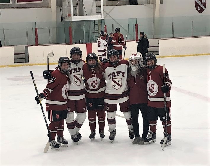 Shoreline_Shark's tweet photo. From the field hockey turf to the ice rink... Sharks from @GunneryGVH1850 and @TaftGirlsHockey played with and against each other yesterday. Go Rhinos &amp; Highlanders! https://t.co/0KLooFX04w