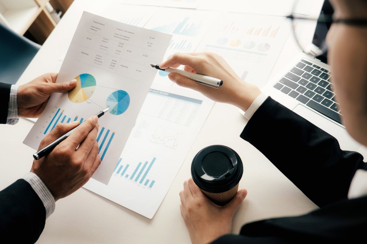 dasceq's tweet photo. In the #digital age, #businesses have access to more #data which can be leveraged to drive decision-making for improved #growth and seamless #CustomerExperience. https://t.co/oINWObWOsJ

#BigData #AI #ML #ArtificialIntelligence #CX #IntelligentEnterprise #Datascience #Analytics https://t.co/j0ywH8xneQ
