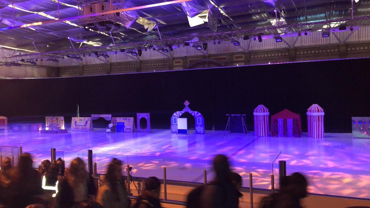 HornseySchool's tweet photo. All ready for Pinocchio on ice! ( which we didn’t have any trouble spelling 😜) a great chance to thank yr7 for being such a great year group! @HornseySchool @pol_andreeva is@rightly v proud of our amazing students @aptheatre #rewardtrips #hohoho https://t.co/ZWwehrJ2dv