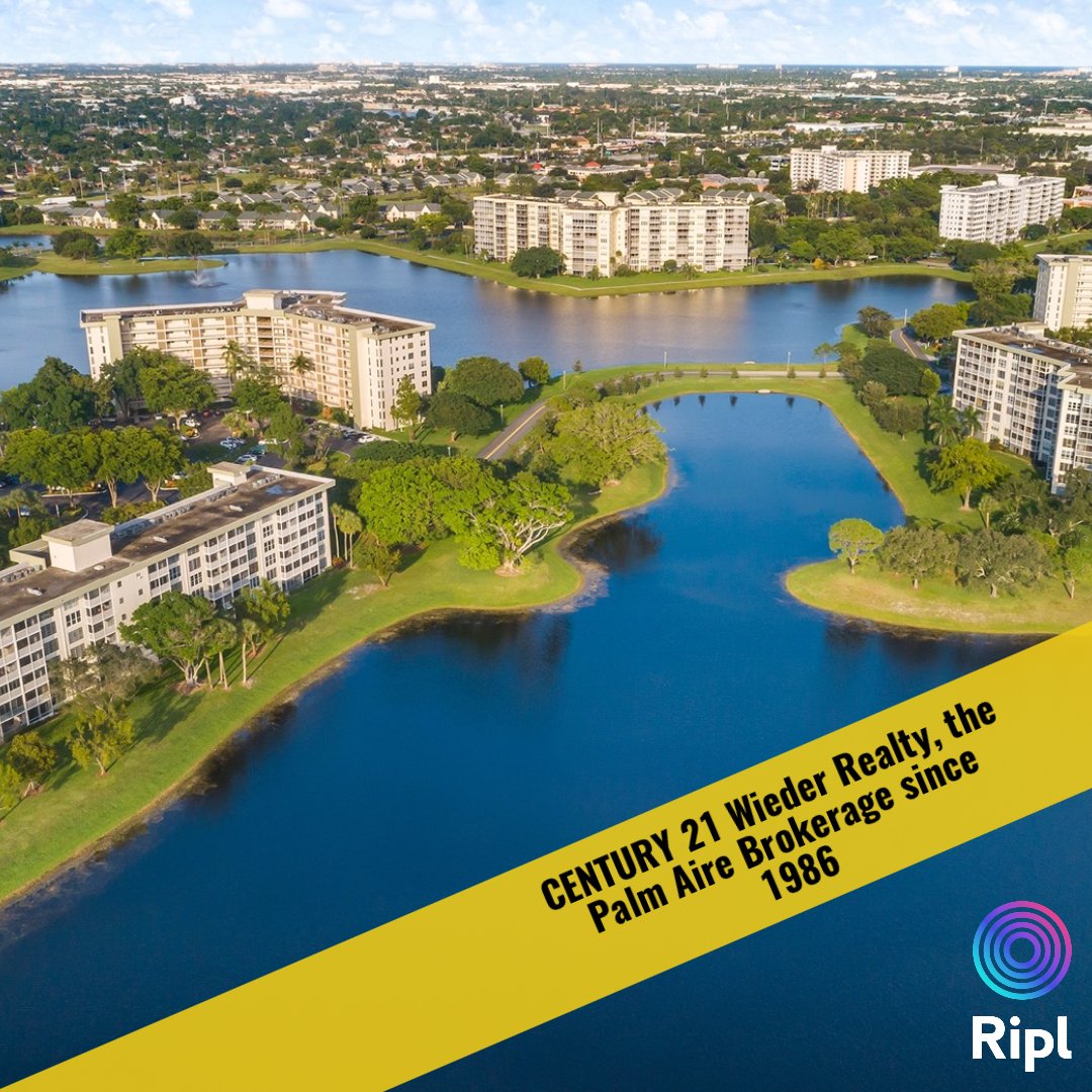 C21Wieder's tweet photo. Palm Aire from the air is a beautiful sight! #palmaire #northcourse #pacc4 #pompano #southflorida via https://t.co/1gPLWuZoj9 https://t.co/d3ID3wXHTM