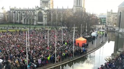 bobruss46's tweet photo. #ItsTimeForRealChange ๐น
#ForTheManyNotTheFew ๐น
#WinWithLabour ๐น
#VoteLabourDecember12 ๐น
Labour rally Bristol 2019 https://t.co/JV3u2b9l2d