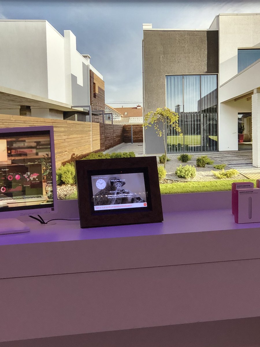 majbehre's tweet photo. Innovation 🤓 #iot @TSystemsNL @evgstart https://t.co/40r4QESXBH
