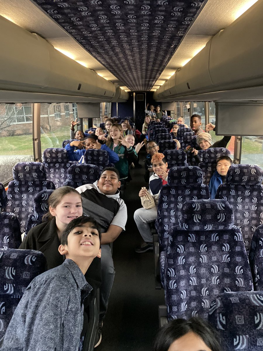 Lewill88UMD's tweet photo. Riding in style today to our 5th grade  Biztown field trip! @SevernESAACPS @jabiztown https://t.co/qVbF2gZtJ8