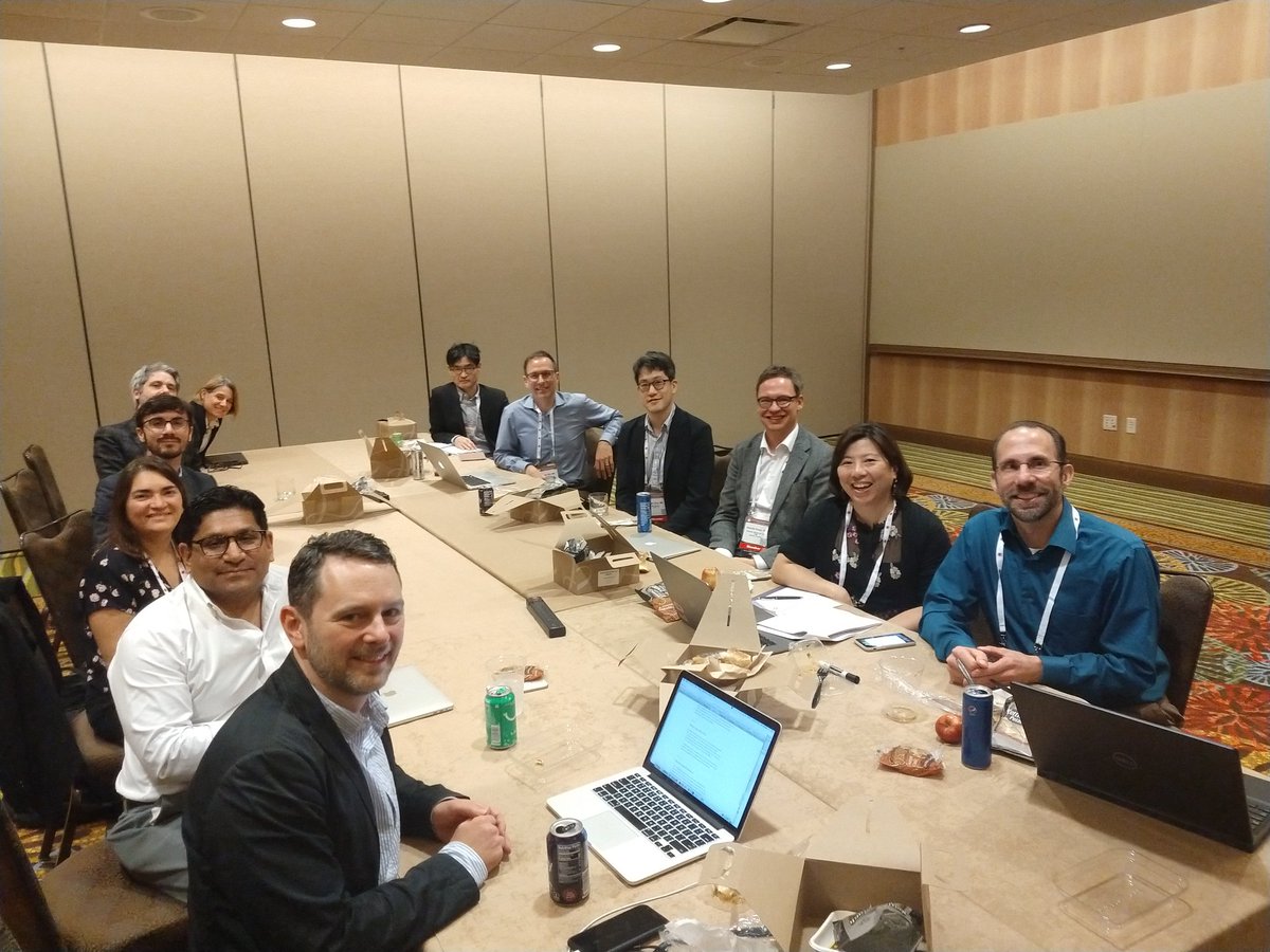 MarcoRuella's tweet image. Great discussion at the annual meeting of the #ASH19 Scientific Committee on Transplantation Biology and Cellular Therapies! This year our session #ASH2019 attracted more than 500 colleagues! Great job @AlanHanash, Cathy Wu, @MarcoLDavila @MarcelaMaus and many more!