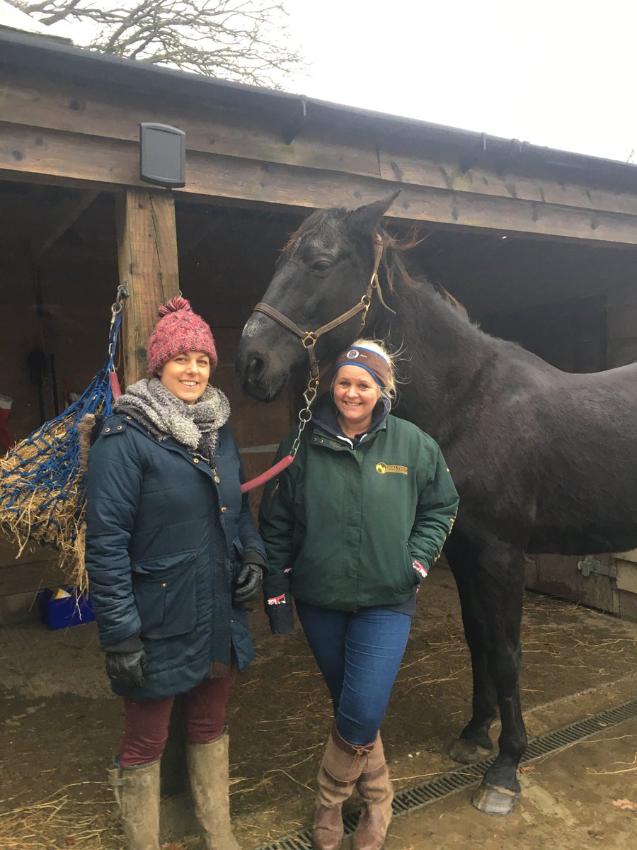 Massive thanks to Claire and Sophie   <a href="/Follyfoothorses/">Follyfoothealing</a> who have guided us through six great sessions of #equinetherapy and shown us the amazing #healing power of #horses Listen to  <a href="/WycombeSound/">Wycombe Sound</a> for coverage of our last session today  <a href="/TheOasisCharity/">TheOasisPartnership</a> <a href="/OneRecBucks/">One Recovery Bucks</a> #recovery