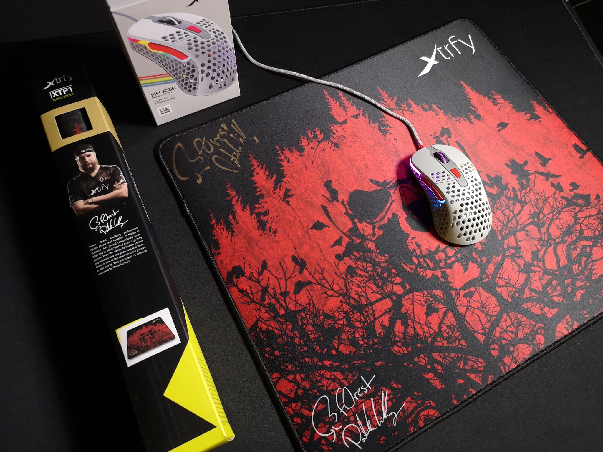 Xtrfy Reply To This Tweet For Your Chance To Win This Signed Xtp1 F0rest Mousepad M4 Retro Edition Mouse Then Hit Retweet And Cross Your Fingers Xtrfy M4 Gaming