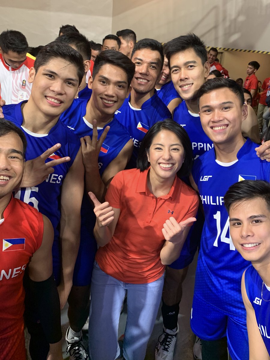 gretchenho's tweet photo. HISTORIC BUNCH 😍🇵🇭 
#SEAGames2019 #MensVolleyball 🥈 https://t.co/LF232vSPBF