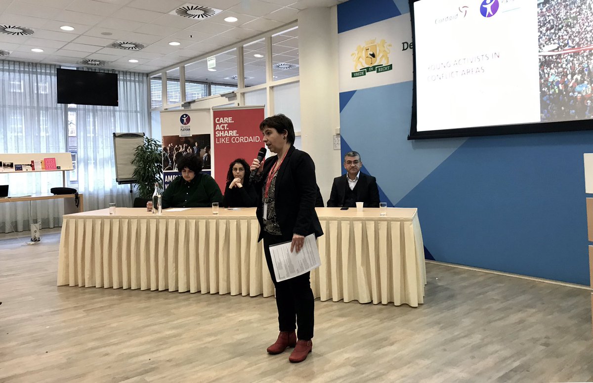 idps_cspps's tweet photo. Happening now: Expert Meeting on ‘Youth Leaders as Positive Agents of Change’ to mark #IHRD2019 and 4th Anniversary of #UNSCR2250 #ActOn2250 #ACT2250 @Cordaid @idps_cspps @CityOfTheHague https://t.co/PfjKWEhIva