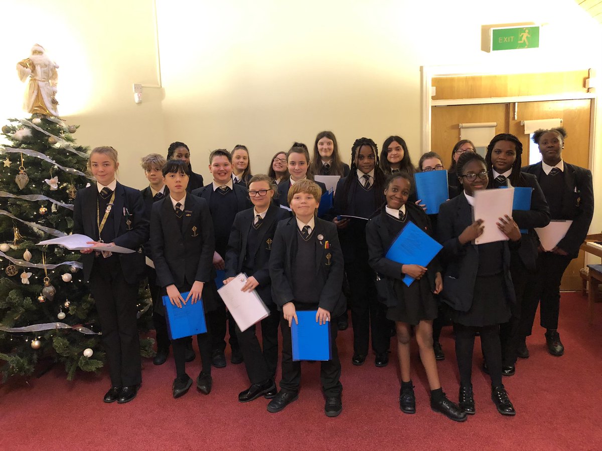 AllHallowsRC's tweet photo. We are so excited to be @StAnnsHospice with our choir singing for staff and patients. https://t.co/WSFN1QUOXk