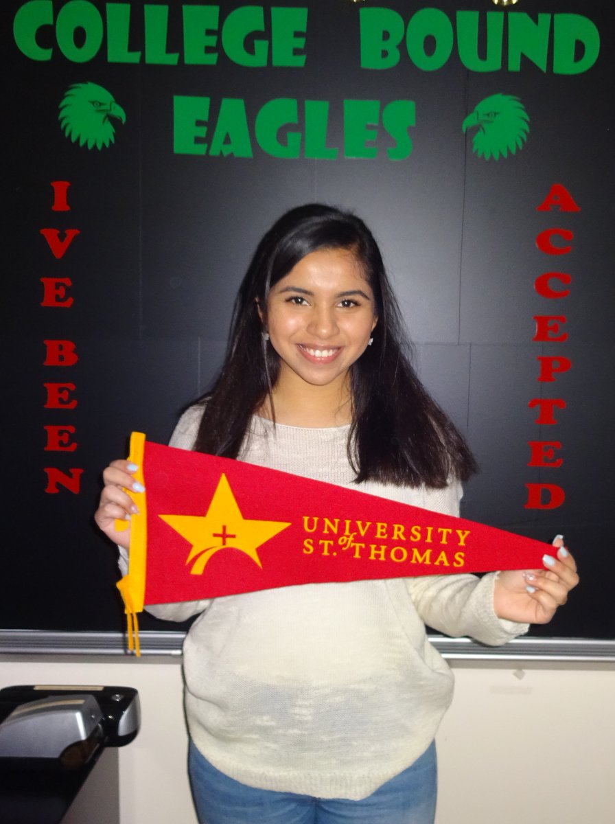 PHSCollegeRoom's tweet photo. Congratulations to Fernanda Lara for getting accepted into @stthomashouston #CollegeAccepted #CollegeBound #FutureCelt #Classof2020 https://t.co/SFUW9VTs67