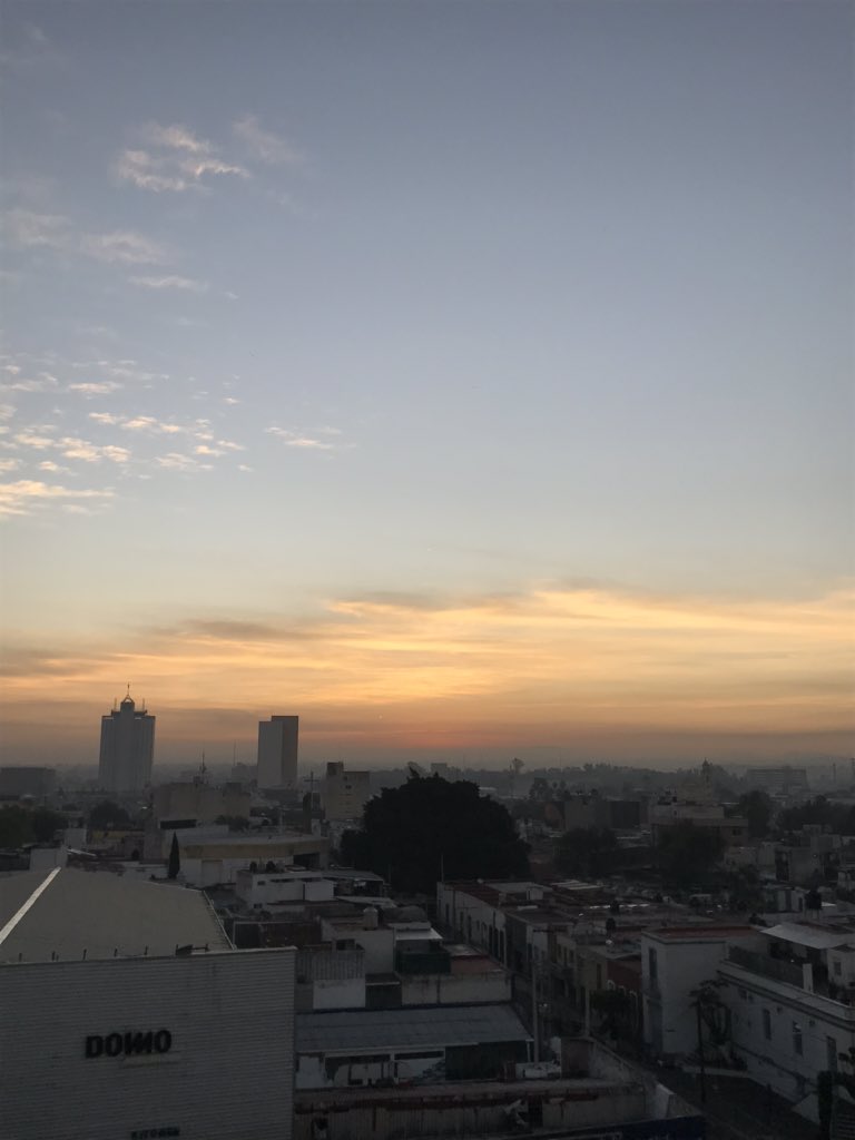 BonAguilarFM's tweet photo. Les deseo un gran día y disfruten el amanecer de hoy!
@MAXIMA1067FM #BonMorning #DreadMaxima https://t.co/m3Ca1iaR4Y