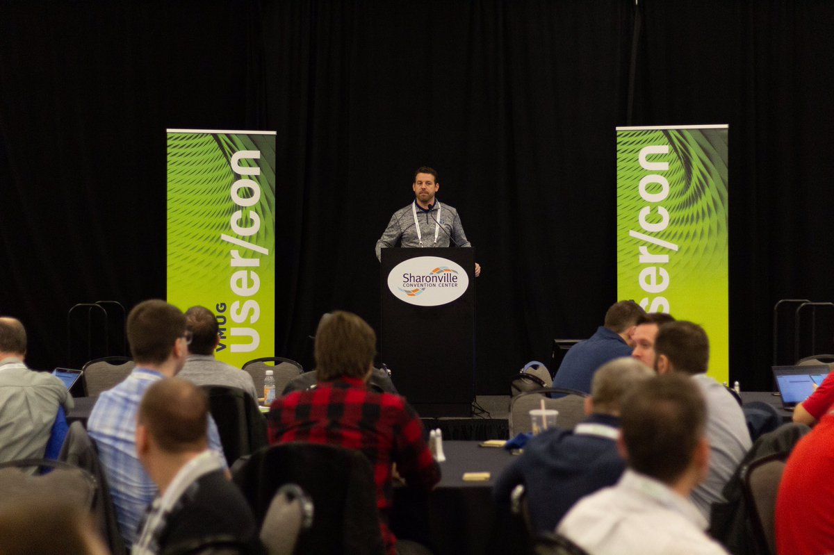 Great way to start the morning with a welcome from one of our <a href="/CinciVMUG/">Cincinnati VMUG</a> leaders! <a href="/tsmith_co/">Tim Smith</a> #CinciVMUG