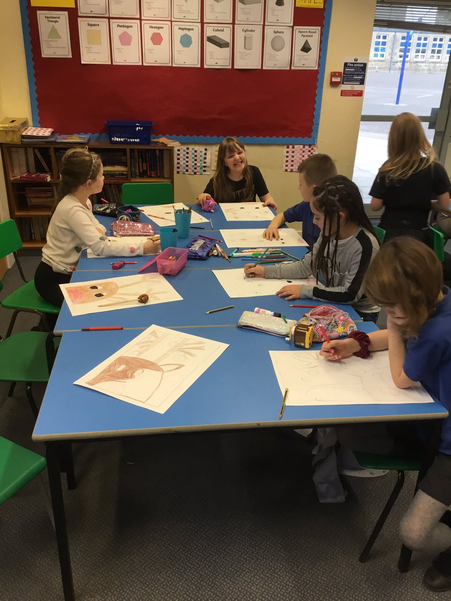 Unfortunately Earth time cancelled our outdoor learning today due to the weather forecast. Instead we developed our art skills by drawing reindeer for Christmas! #article29
