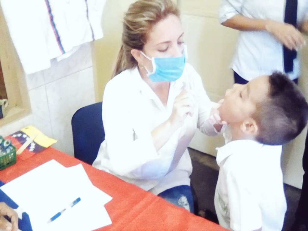 AdanVillavicen5's tweet photo. Hoy día internacional de los derecho, el derecho a la salud constituye uno de los de elementales, tratar a los demás como seres humanos,  desde el Estado de Bolívar en Venezuela, esa forma parte de nuestra labor humanitaria https://t.co/SfYN7M8qr9