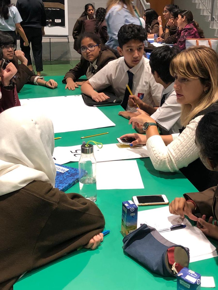 GFSinnovation's tweet photo. Some year 9 and 10 students engaging in the Big Bang Workshop today run by @GemsXonline really wondersul to see the engagement and excitement by these amazing students! #GFSinnovation #GIC https://t.co/rlplhvp7Nw