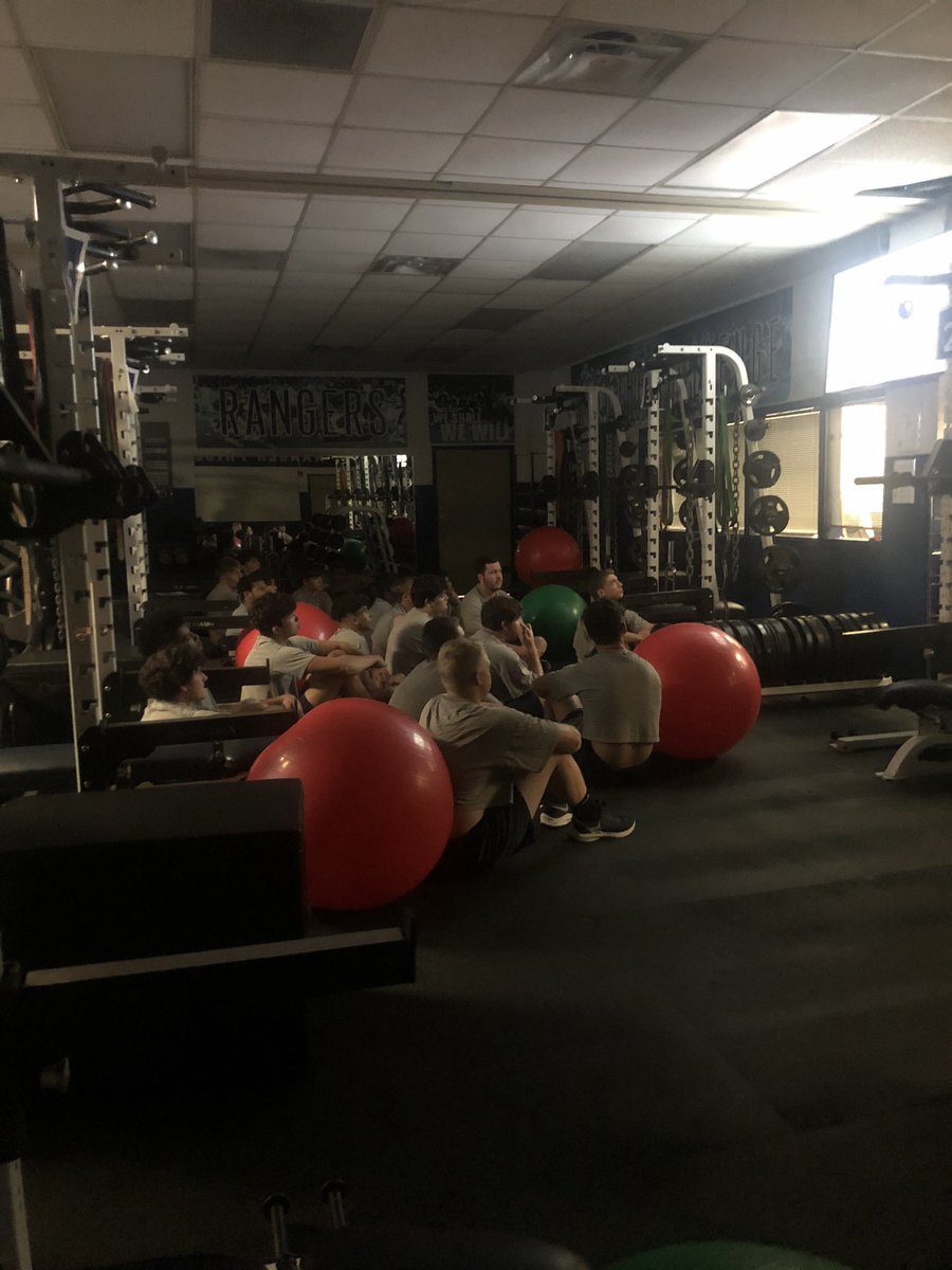 Great start to the week yesterday with @2Wordstv talking about the #OvernightSuccess. 
Commit to the process! #RangerPride #HWPO #LetsRide