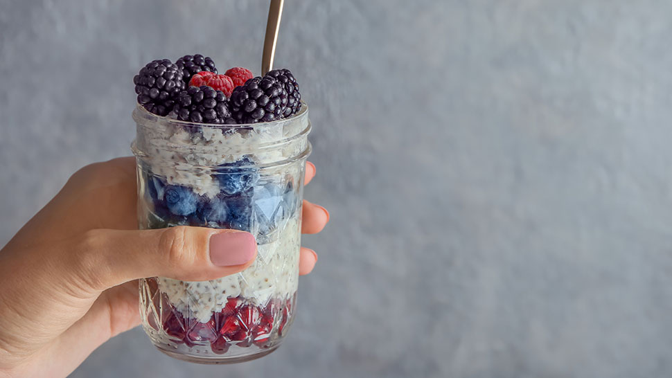 It’s possible to make healthy choices AND enjoy your favorite treats during the holidays. Check out these #HealthyHolidays tips!

wesleyan.cafebonappetit.com/staying-well-d…